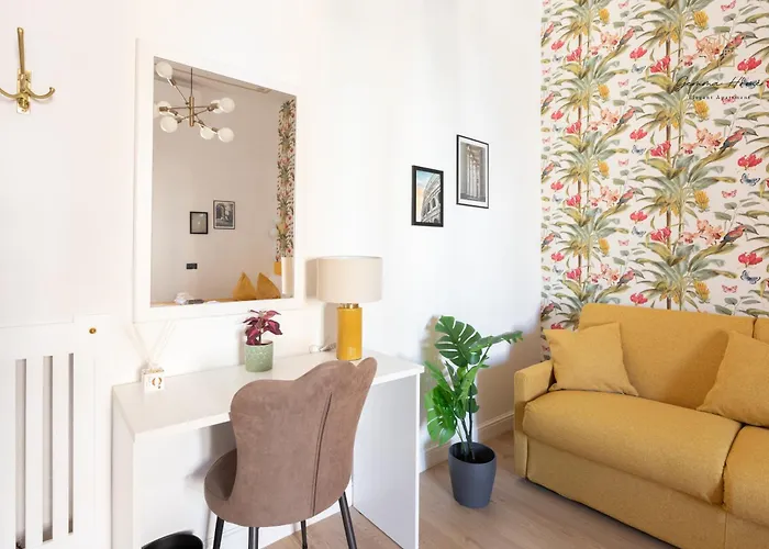 Gemma House - 100mt To Metro Station, 2 En-suite Bathrooms Apartment *